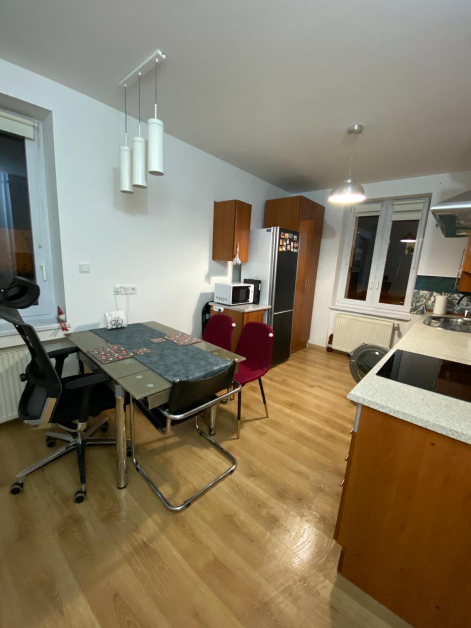 Apartament Czytelnia - Parking Gratis Poznań Eksteriør bilde